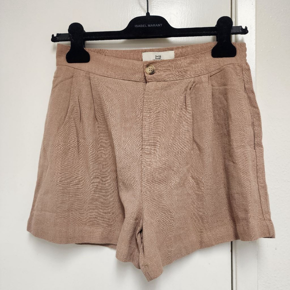 Thread & Supply Tan Athletic Shorts High-Waisted Lightweight - Picture 4 of 4